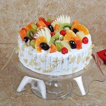 almonds fruits cake