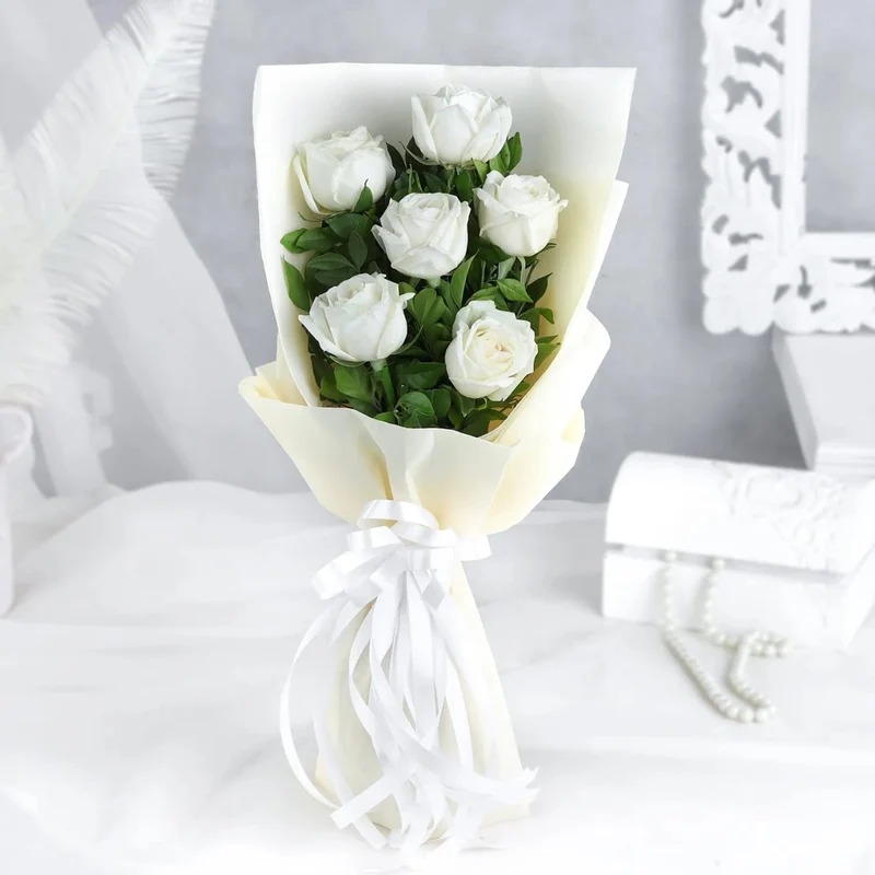 rich white rose